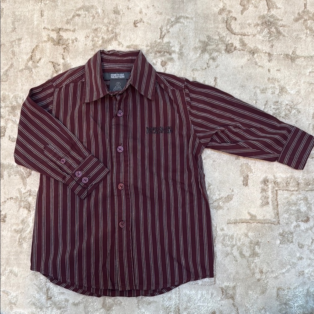 Kenneth Cole Reaction Red and White Button Down Shirt Classic Stripes